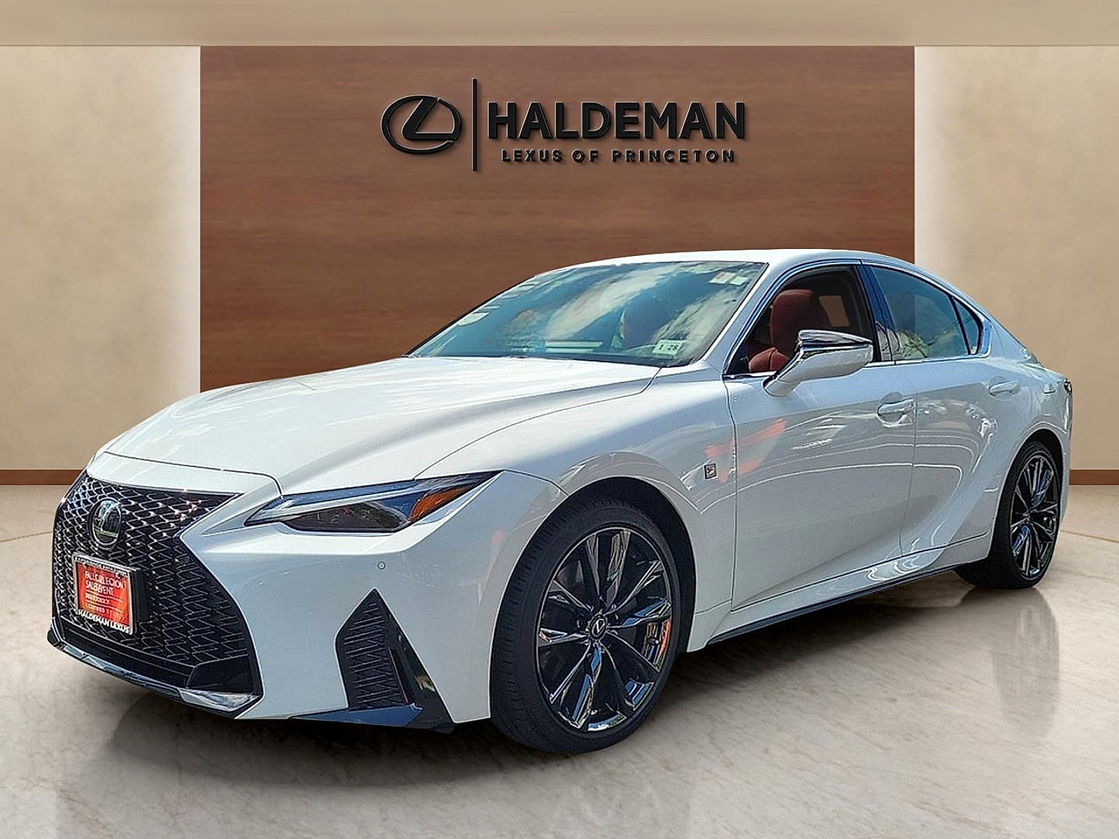 Used 2022 Lexus IS 350 F Sport AWD/4WD image 3