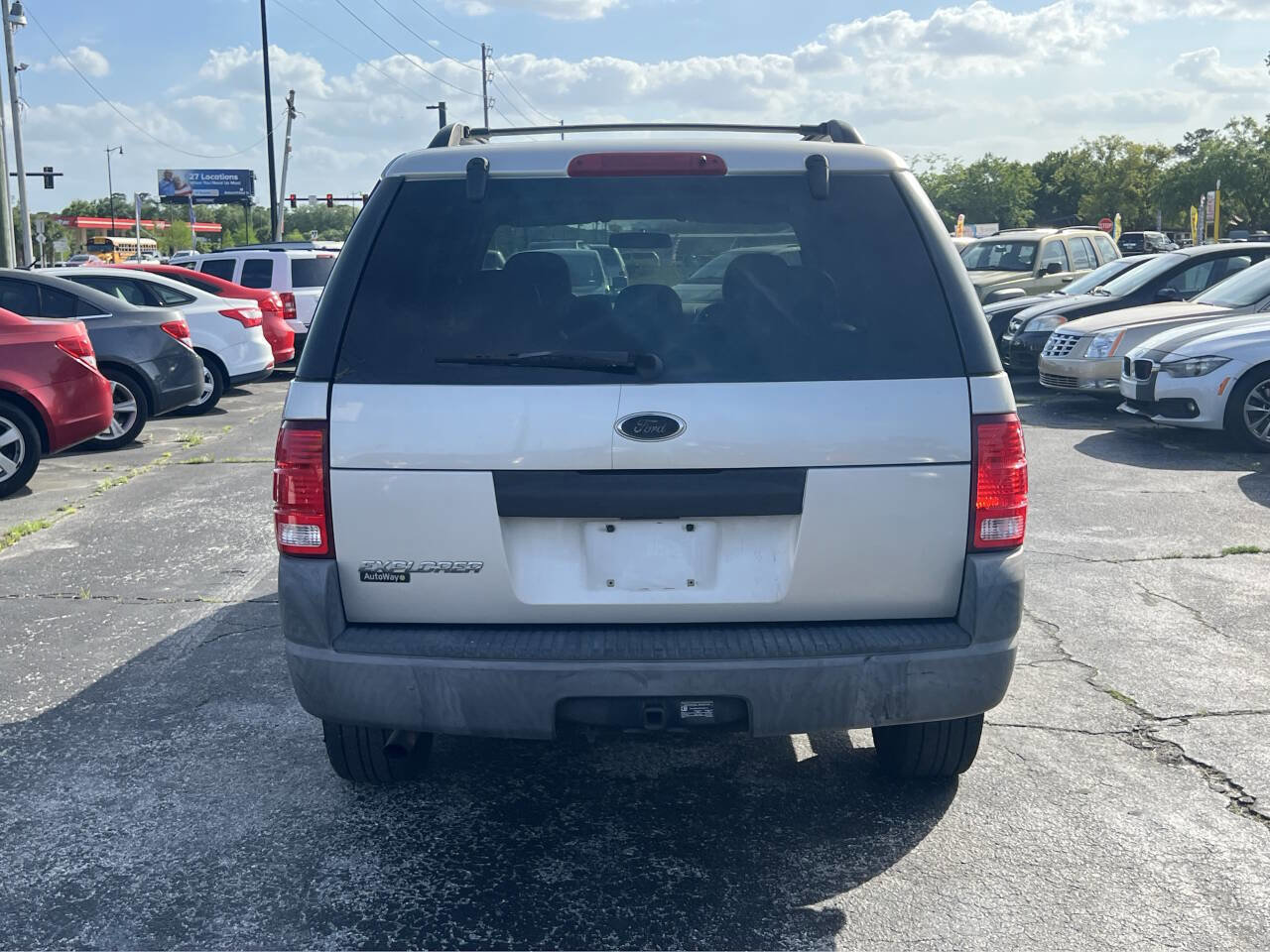 Used 2004 Ford Explorer Sport XLS image 5