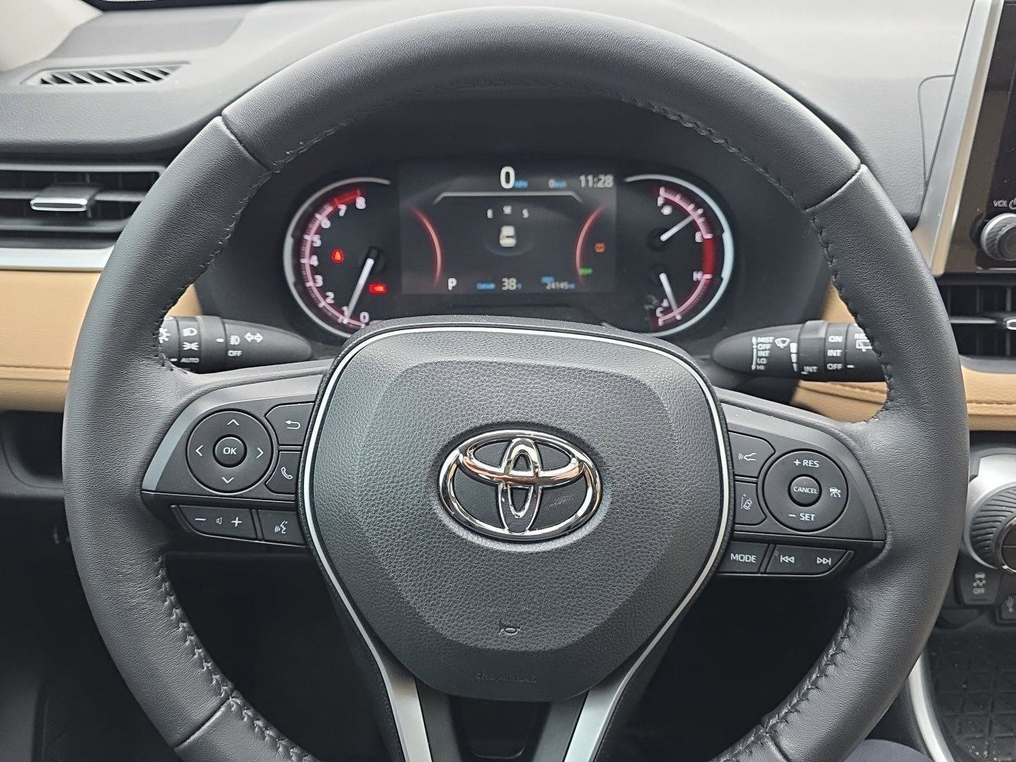 Used 2024 Toyota RAV4 XLE Premium image 15