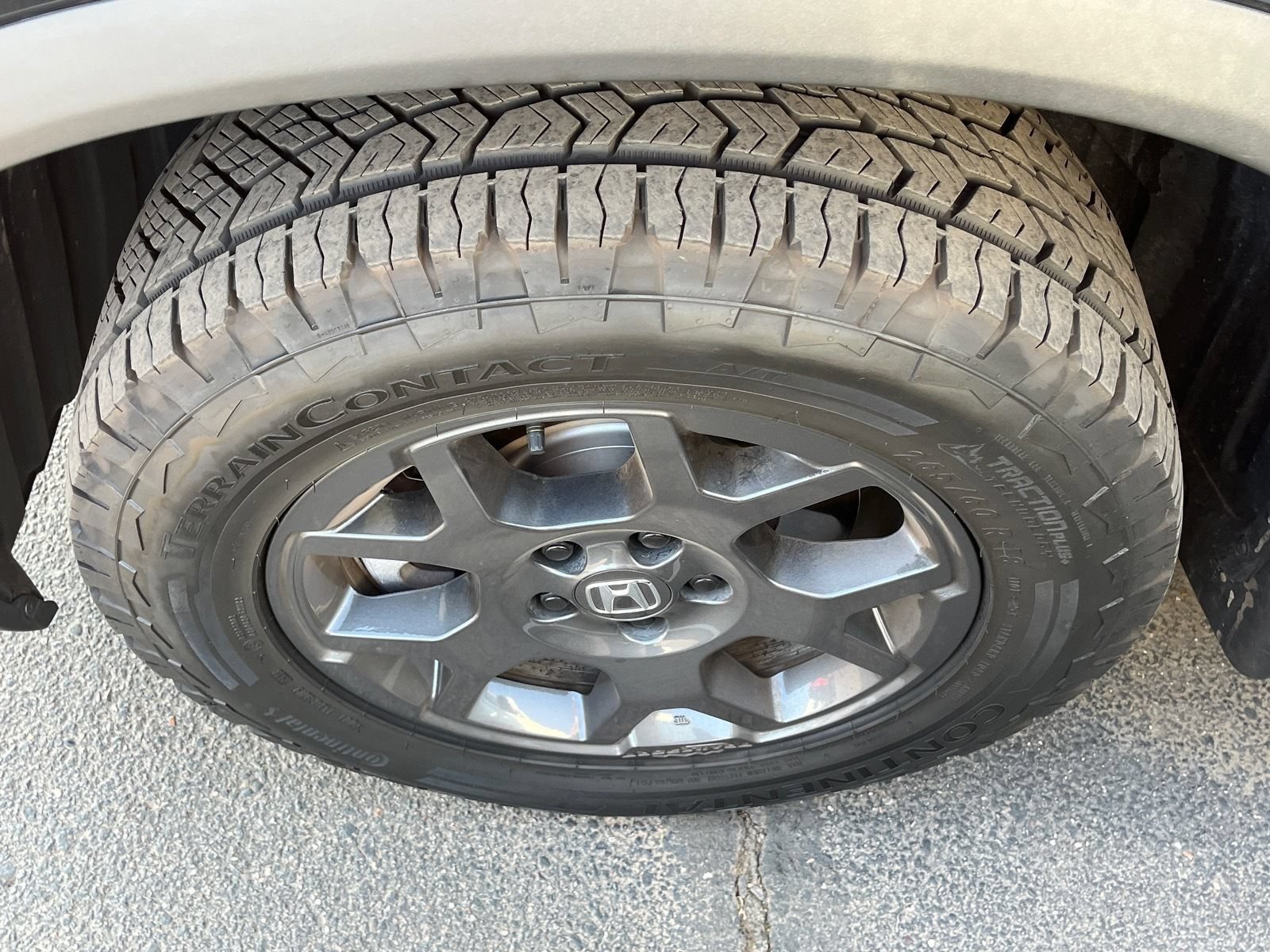 Used 2024 Honda Pilot TrailSport image 8