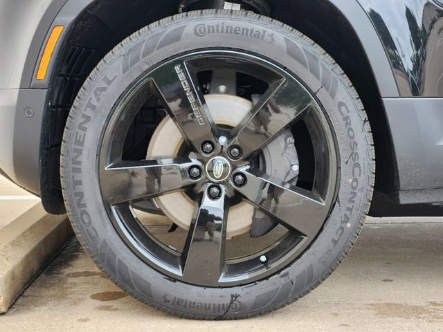 Used 2024 Land Rover Defender 130 S image 7