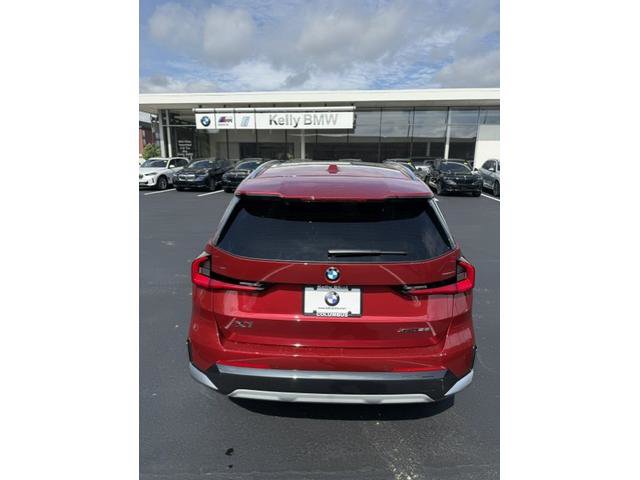 Used 2026 BMW X1 xDrive28i w/ Technology Package AWD/4WD image 3