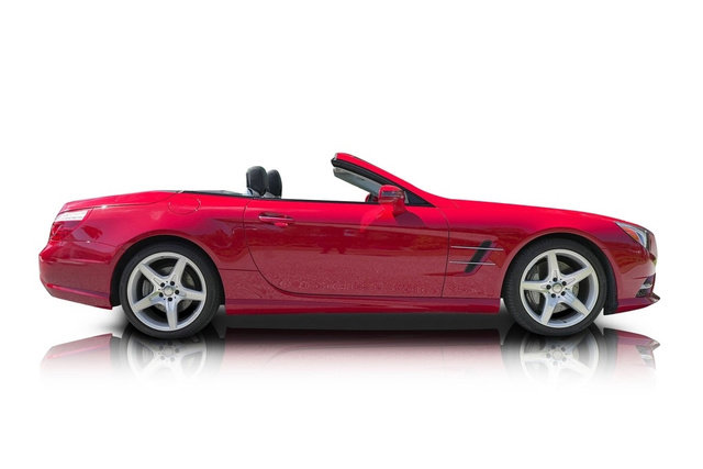 Used 2013 Mercedes-Benz SL 550 image 2