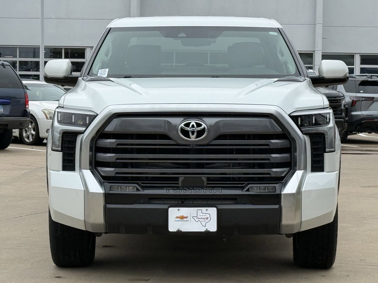 Used 2024 Toyota Tundra Limited AWD/4WD image 7