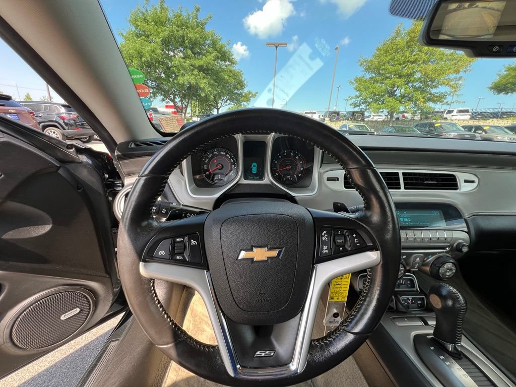 Used 2012 Chevrolet Camaro SS RWD image 37