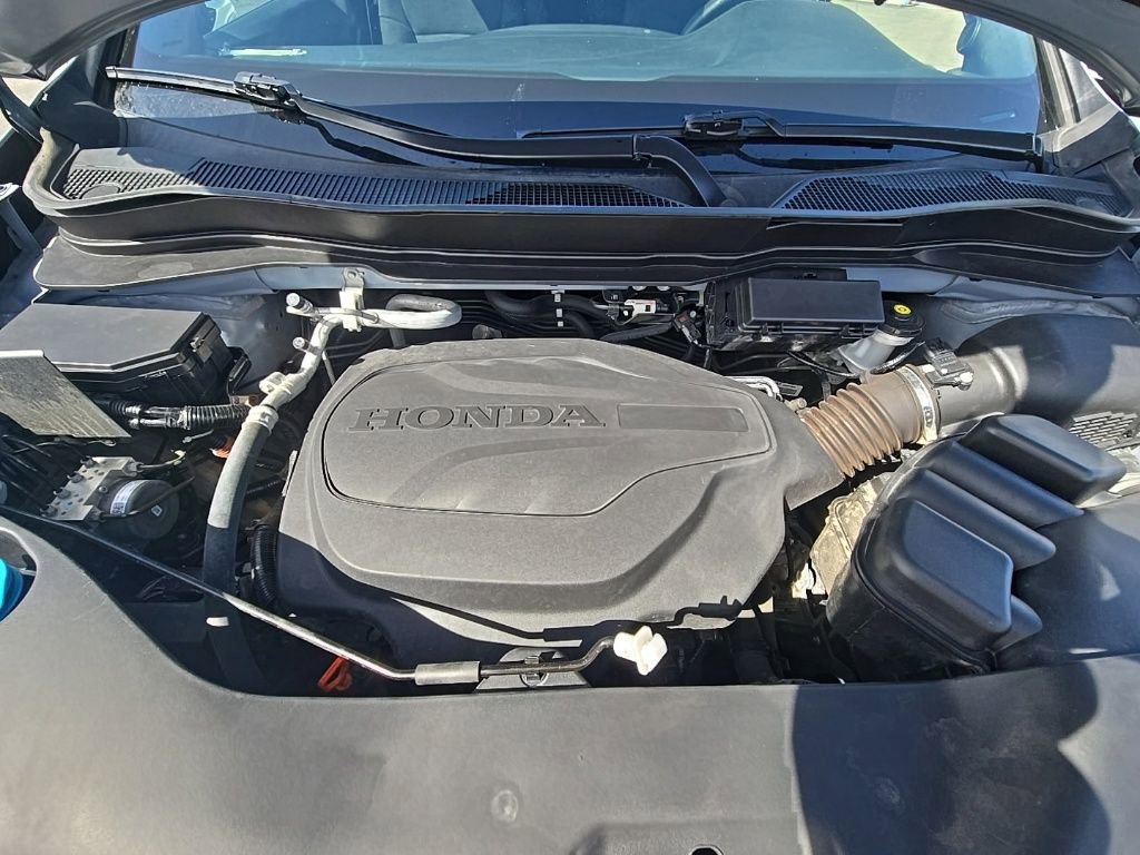 Used 2022 Honda Pilot Sport image 11