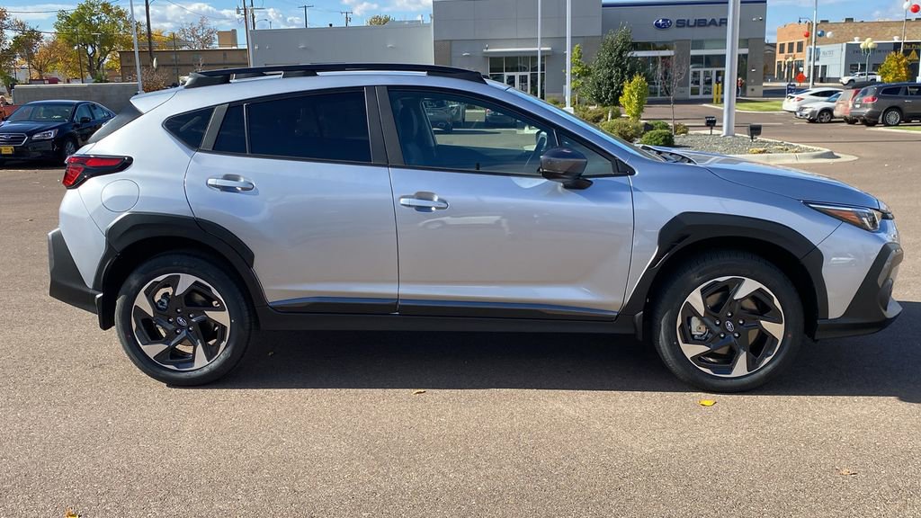 Used 2025 Subaru Crosstrek 2.5i Limited w/ Crosstrek Mirror Package image 4