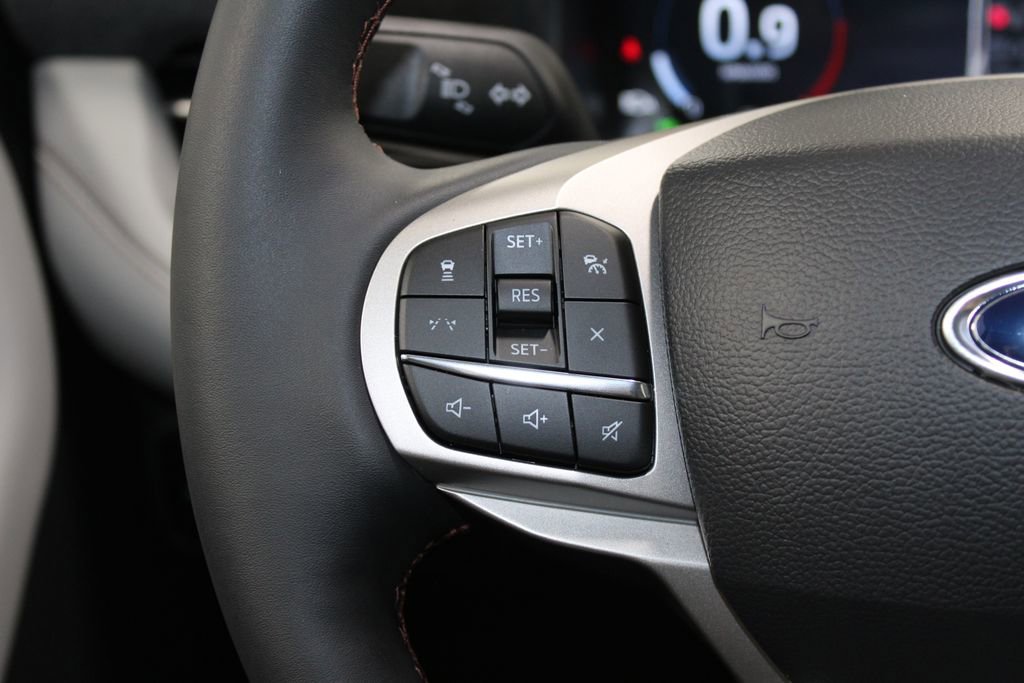 New 2026 Ford Explorer Active w/ Active Comfort Package image 38