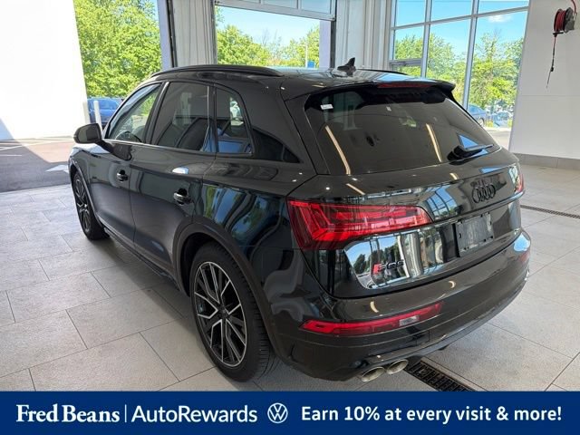 Used 2023 Audi SQ5 Prestige w/ Prestige Package AWD/4WD image 3