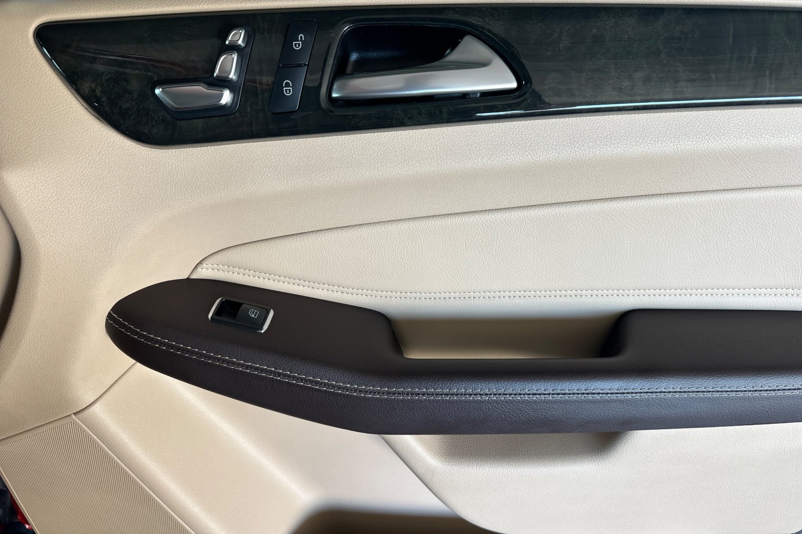 Used 2017 Mercedes-Benz GLE 350 4MATIC image 21