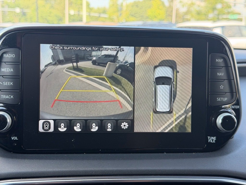 Used 2019 Hyundai Santa Fe FWD image 16