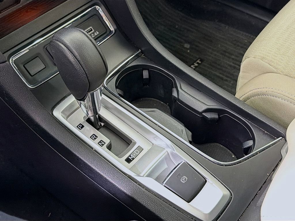 Used 2023 Subaru Ascent Premium w/ Convenience Package image 19