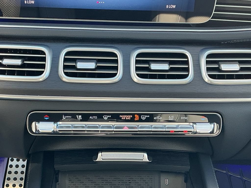 New 2026 Mercedes-Benz GLS 450 4MATIC image 31