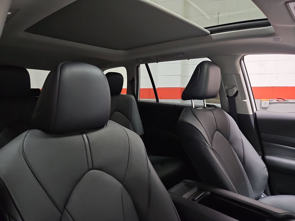 New 2026 Toyota Grand Highlander AWD Hybrid image 29