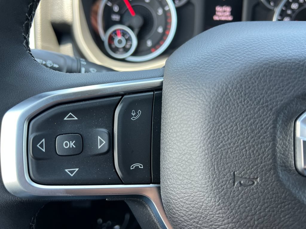 New 2026 RAM 3500 Big Horn AWD/4WD image 21