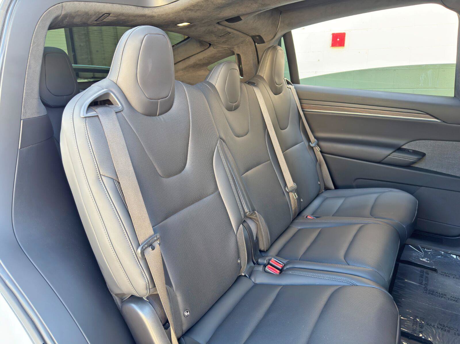 Used 2024 Tesla Model X AWD/4WD image 41