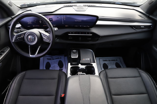 Used 2025 Buick Enclave Preferred AWD/4WD image 23