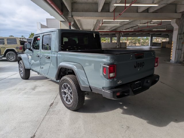 New 2026 Jeep Gladiator Sport AWD/4WD image 6