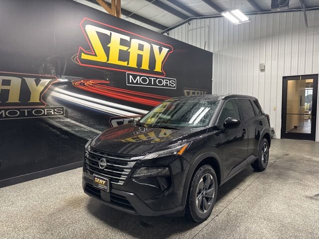 Used 2025 Nissan Rogue SV FWD image 1
