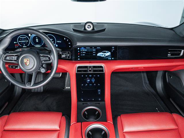Certified 2025 Porsche Taycan 4S image 17