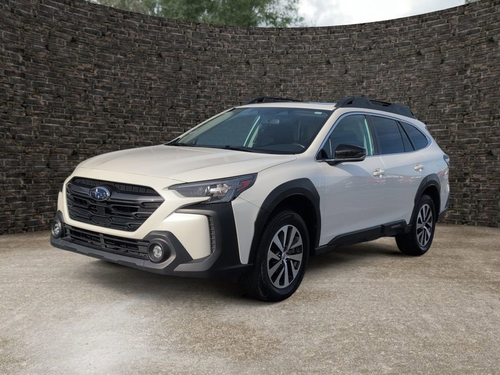 Used 2023 Subaru Outback Premium image 6