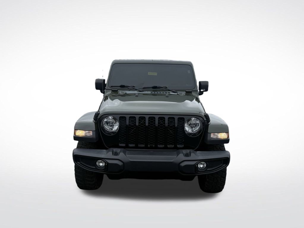 Used 2021 Jeep Gladiator Sport image 3