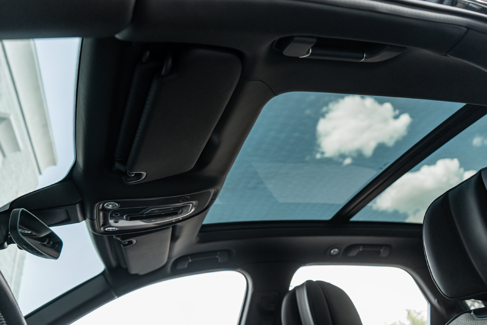 Certified 2026 Bentley Bentayga Speed AWD/4WD image 27