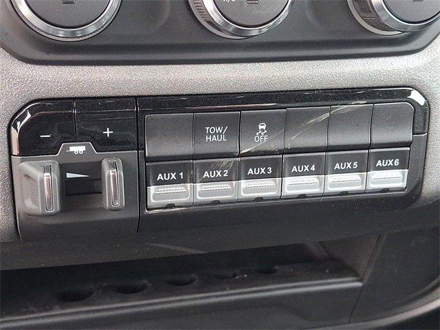 Used 2024 RAM 2500 Tradesman w/ Chrome Appearance Group image 23