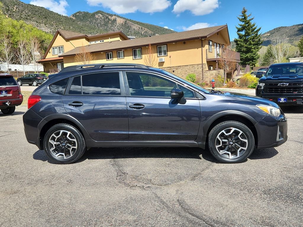 Used 2016 Subaru Crosstrek 2.0i Limited AWD/4WD image 2