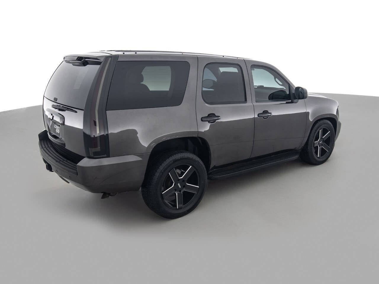 Used 2007 Chevrolet Tahoe LT w/ LT Preferred Equipment Group AWD/4WD image 5