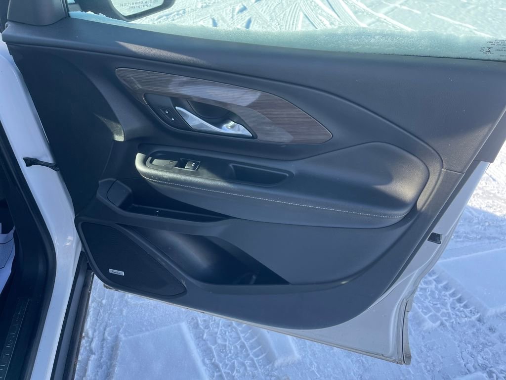 Used 2022 GMC Terrain Denali w/ Denali Premium Package image 30