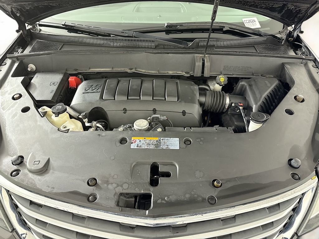 Used 2017 Chevrolet Traverse LT image 30
