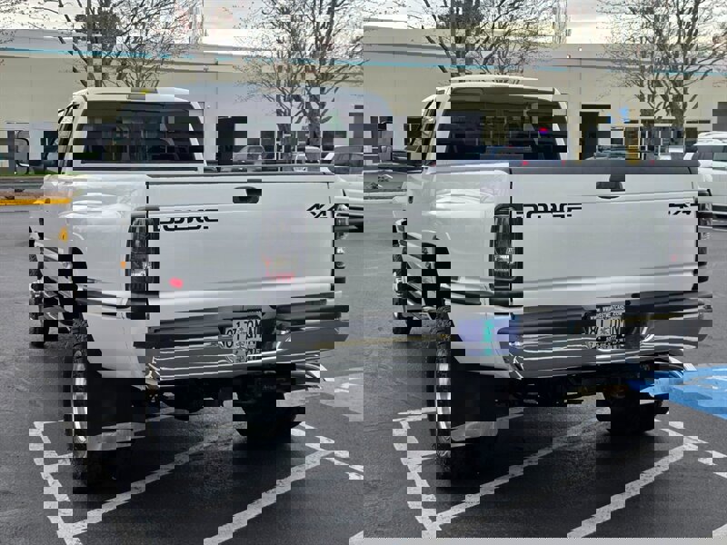 Used 1998 Dodge Ram 3500 Truck 4x4 Quad Cab image 7