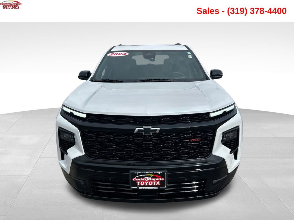 Used 2024 Chevrolet Traverse RS image 9