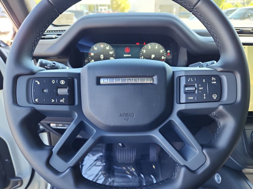 Used 2026 Land Rover Defender 110 S AWD/4WD image 16