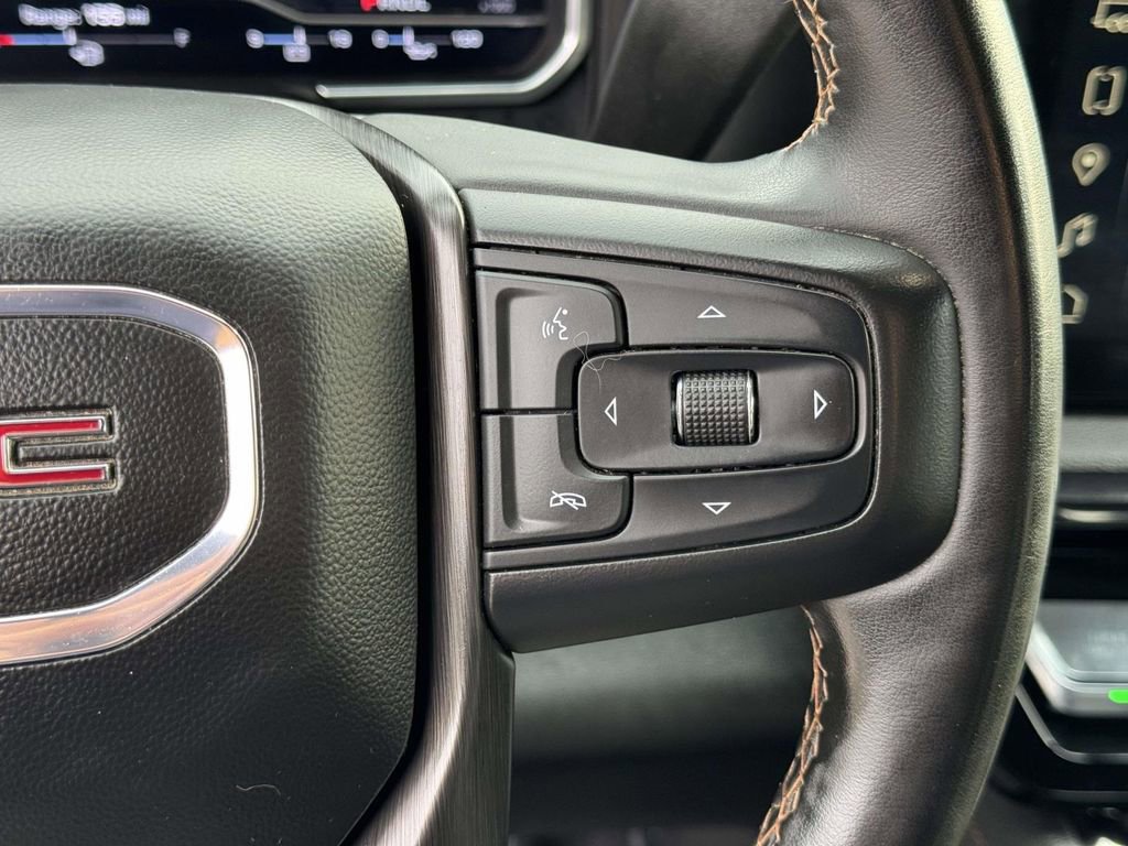 Used 2024 GMC Sierra 2500 AT4 w/ AT4 Preferred Package image 11