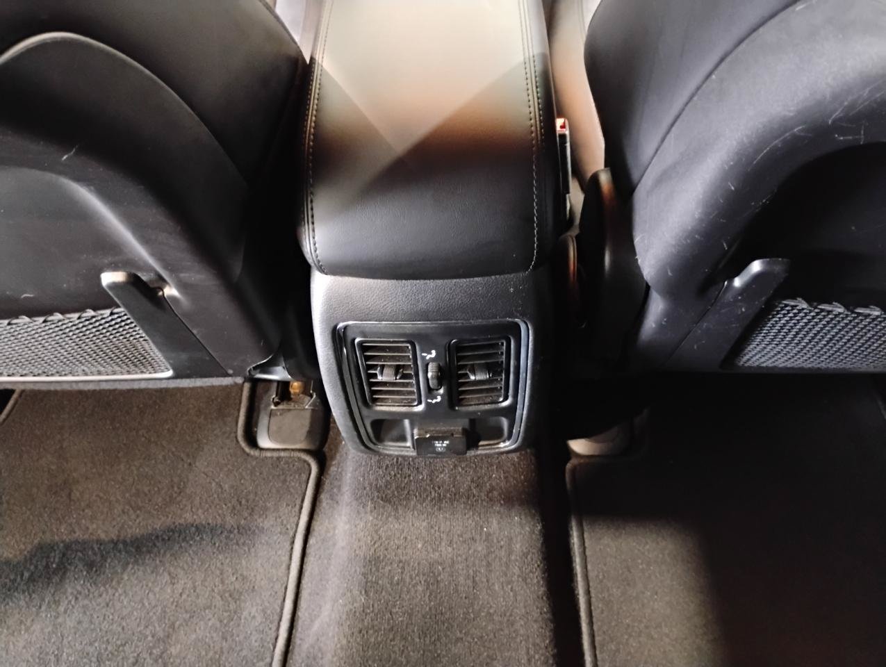 Used 2021 Jeep Grand Cherokee Laredo X RWD image 71