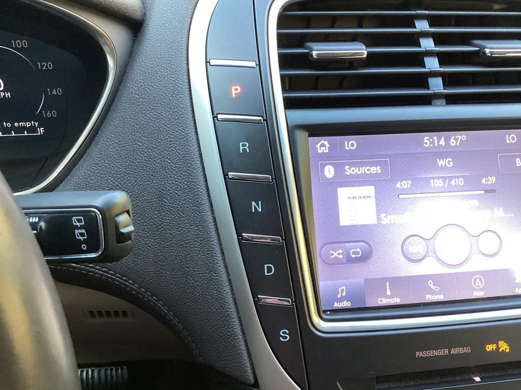 Used 2020 Lincoln Nautilus Reserve w/ Cargo Utility Package image 54