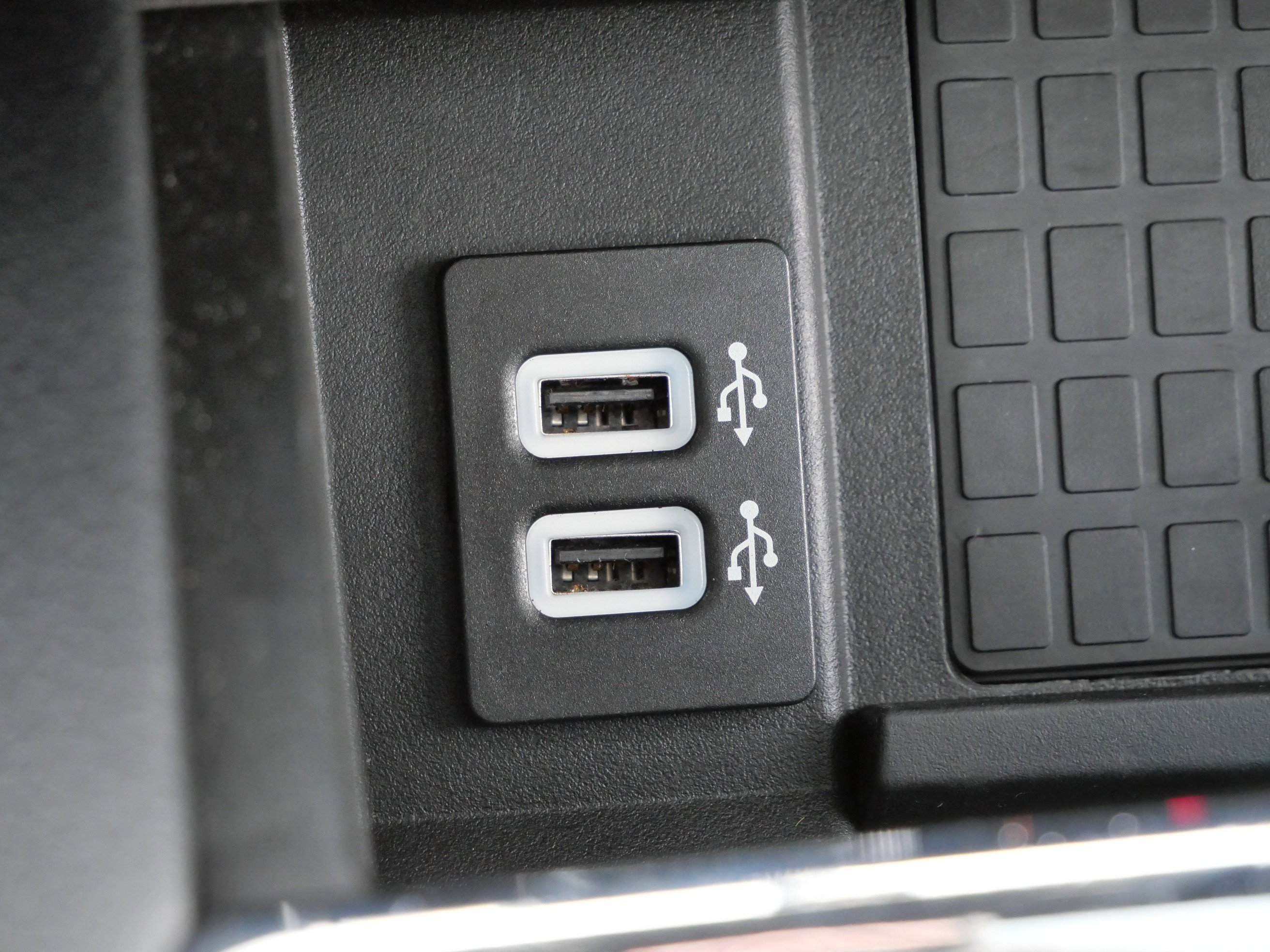 Used 2018 Ford Expedition Limited w/ Equipment Group 301A image 27