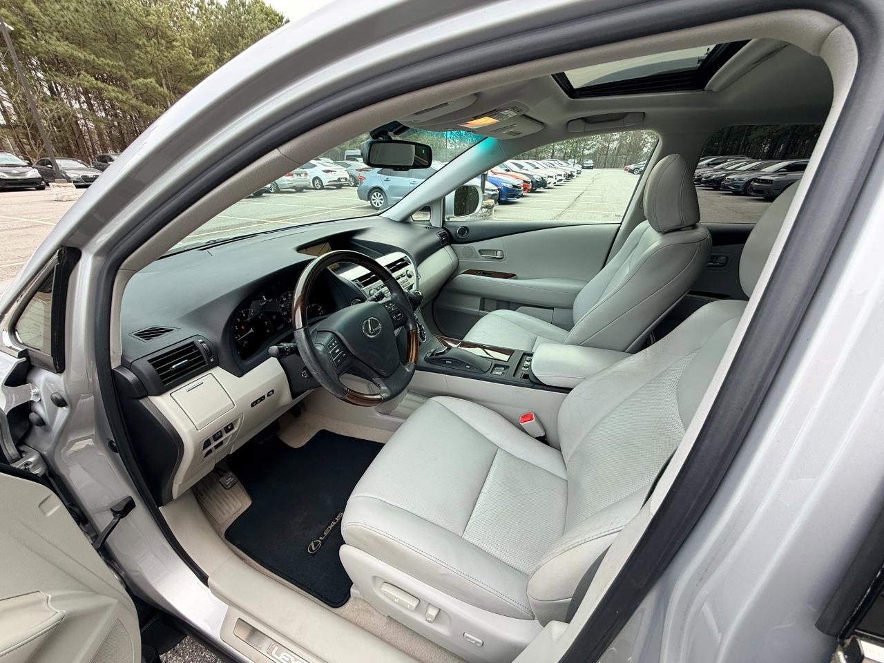 Used 2010 Lexus RX 350 FWD image 8