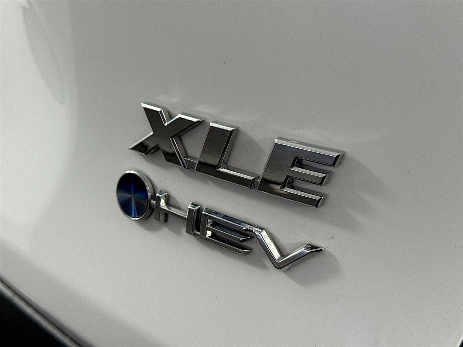 Certified 2025 Toyota RAV4 XLE AWD/4WD image 14
