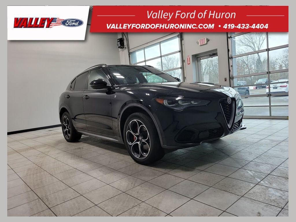 Used 2024 Alfa Romeo Stelvio Ti