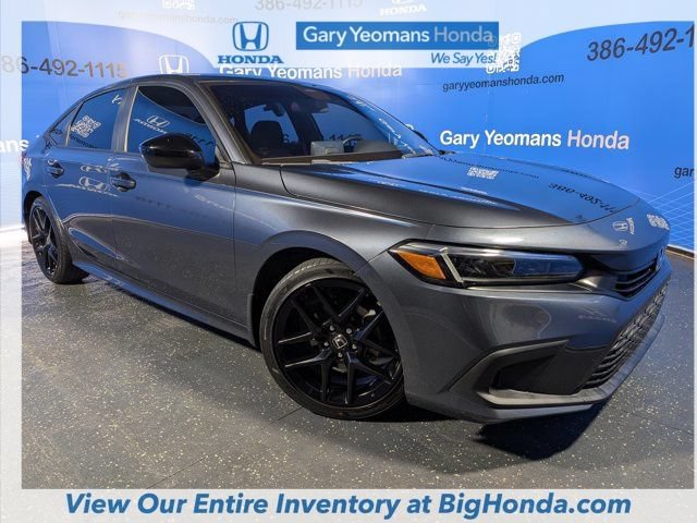 Used 2023 Honda Civic Sport image 5