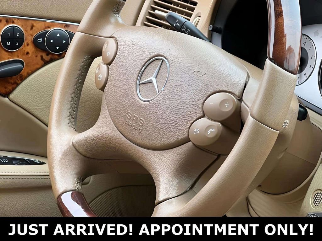 Used 2008 Mercedes-Benz E 350 4MATIC Sedan image 29