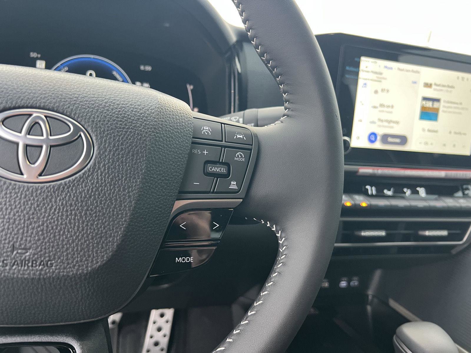 New 2026 Toyota Camry SE image 19