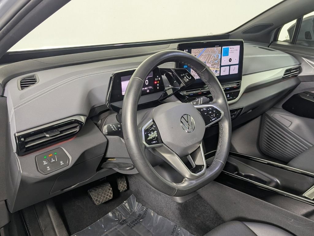 Used 2024 Volkswagen ID.4 S image 11