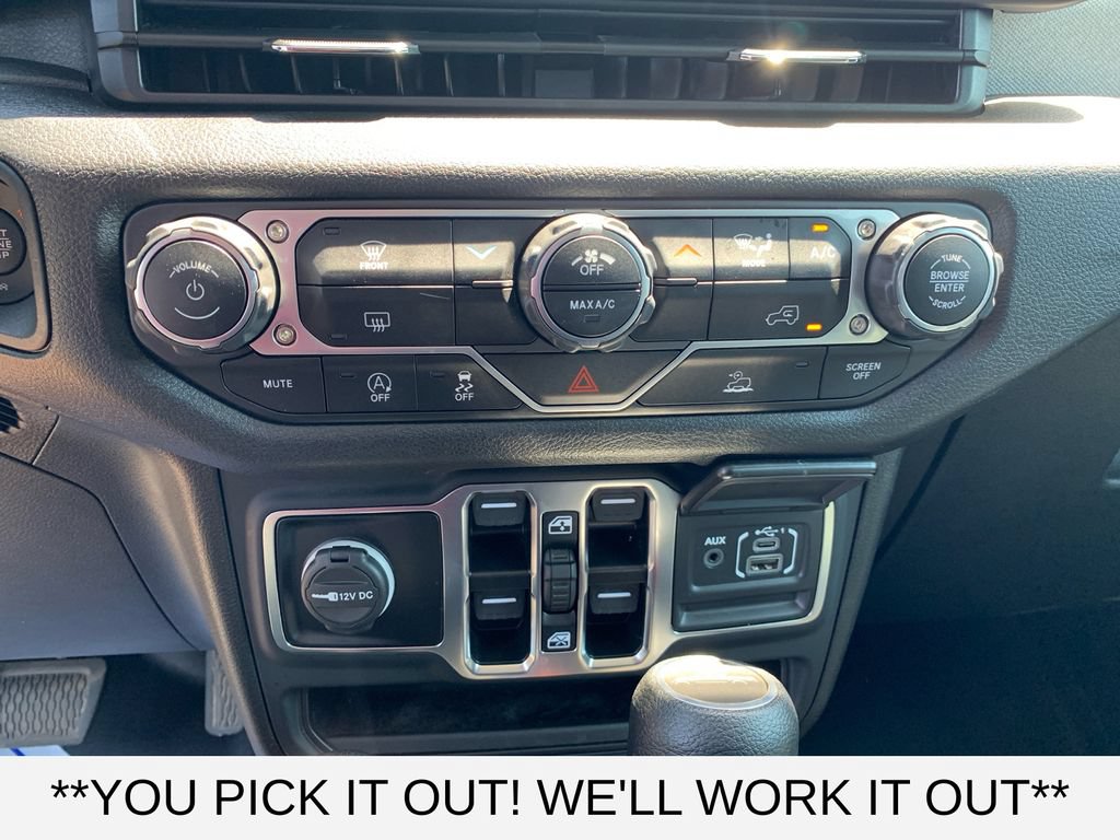 Used 2025 Jeep Gladiator Sport AWD/4WD image 20