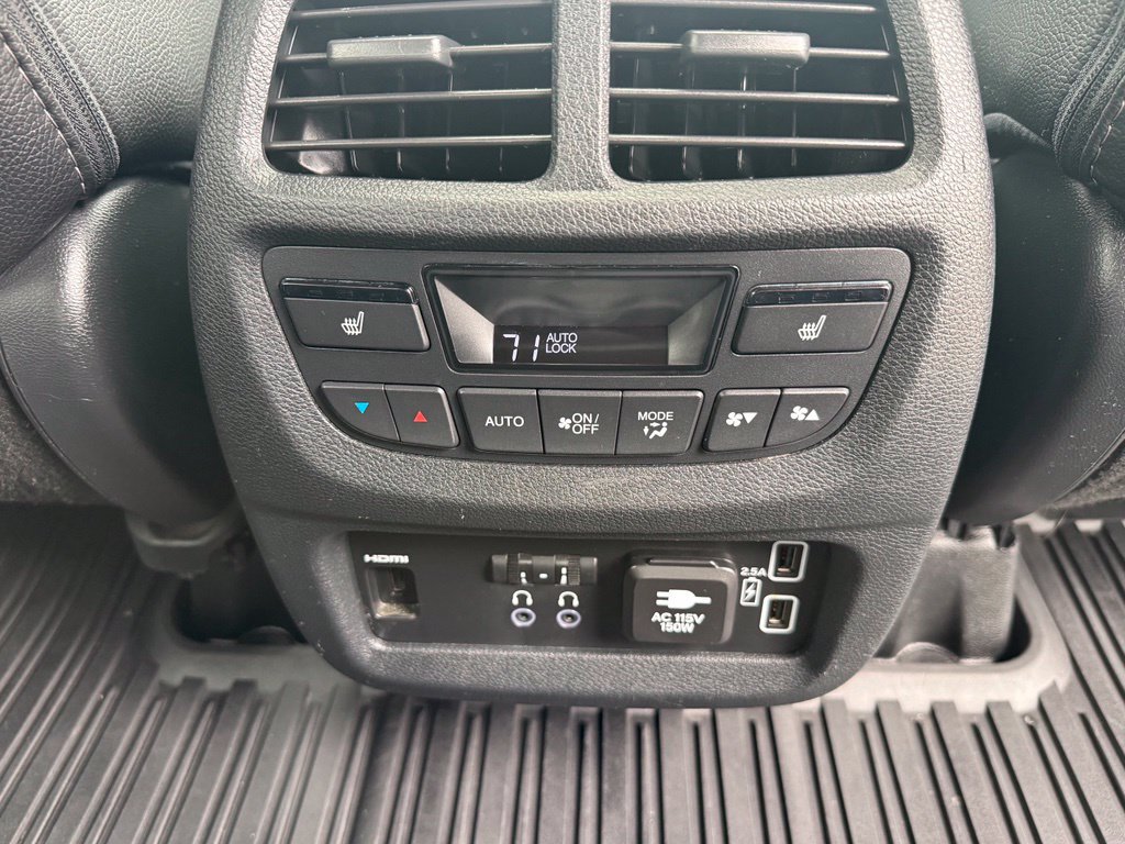 Used 2020 Honda Pilot Touring image 18