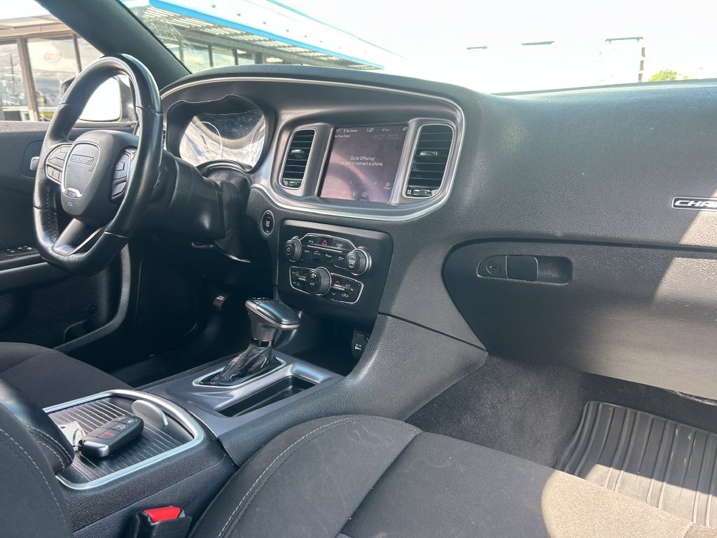 Used 2021 Dodge Charger GT w/ Performance Handling Group RWD image 33