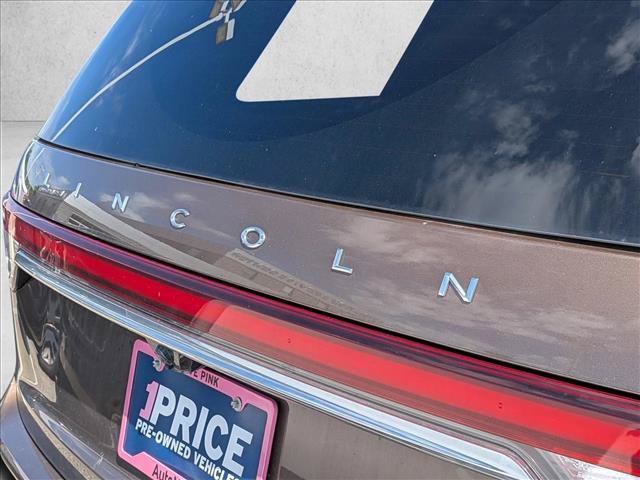 Used 2022 Lincoln Aviator Reserve w/ Equipment Group 201A AWD/4WD image 9